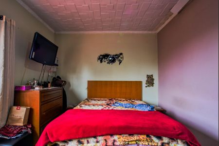 Casa à venda com 200m², 3 quartos e 2 vagas Casa à venda com 200m², 3 quartos e 2 vagasQuarto Suíte