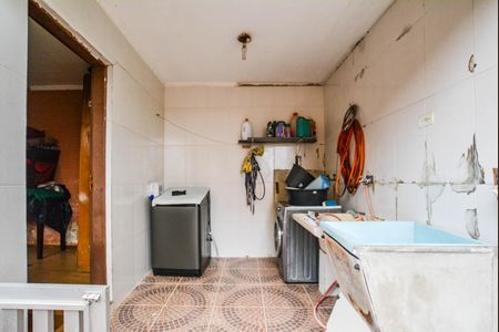 Casa à venda com 200m², 3 quartos e 2 vagas Casa à venda com 200m², 3 quartos e 2 vagasÁrea de Serviço