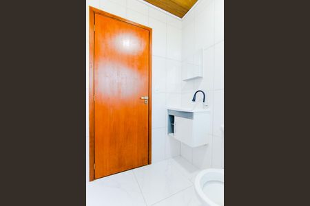 Banheiro de casa para alugar com 1 quarto, 42m² em Jardim Rosa de Franca, Guarulhos