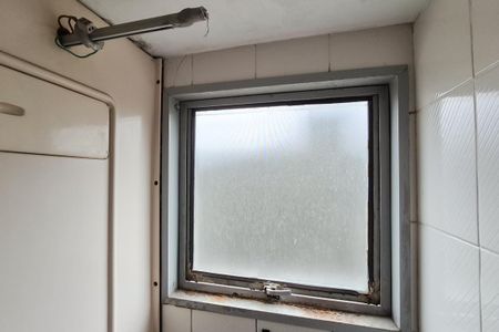 Apartamento à venda com 55m², 2 quartos e 1 vaga Apartamento à venda com 55m², 2 quartos e 1 vagaBanheiro social