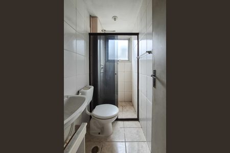 Banheiro social de apartamento à venda com 2 quartos, 55m² em Vila Planalto, São Bernardo do Campo