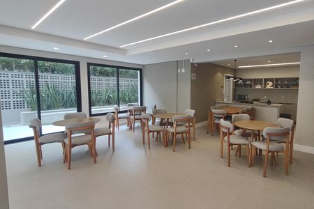 Apartamento à venda com 66m², 2 quartos e 2 vagas Apartamento à venda com 66m², 2 quartos e 2 vagasÁrea comum - Salão de festas