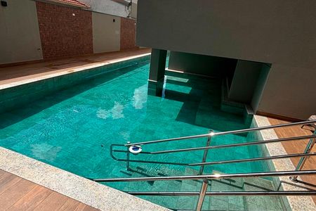 Apartamento à venda com 66m², 2 quartos e 2 vagas Apartamento à venda com 66m², 2 quartos e 2 vagasÁrea comum - Piscina