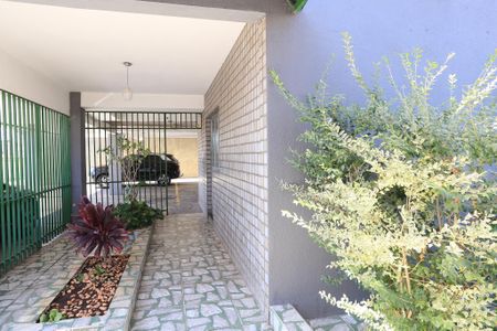 Entrada de apartamento para alugar com 2 quartos, 64m² em Sagrada Família, Belo Horizonte