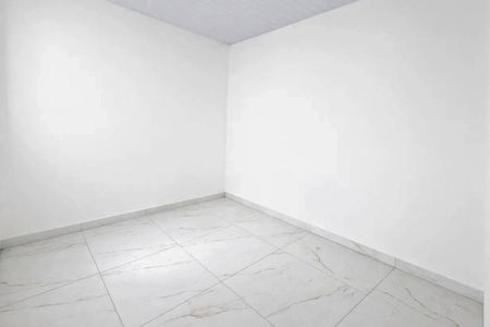 Sala de casa para alugar com 2 quartos, 180m² em Jardim Mar e Ceu, Guarujá