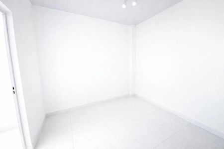 Quarto de casa para alugar com 2 quartos, 180m² em Jardim Mar e Ceu, Guarujá