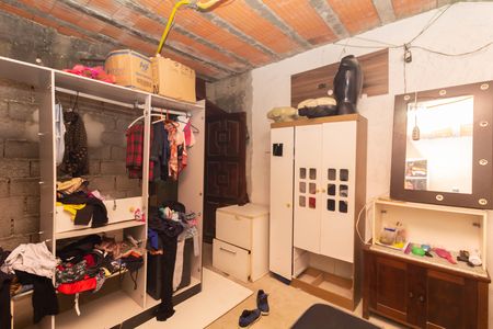 Quarto 1 de casa à venda com 1 quarto, 70m² em Conjunto Habitacional Aguia de Haia, São Paulo