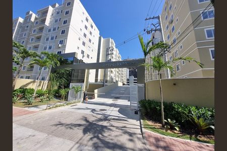 Apartamento para alugar com 47m², 2 quartos e 1 vaga Apartamento para alugar com 47m², 2 quartos e 1 vagaFachada e portaria