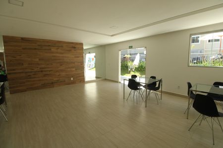 Apartamento para alugar com 47m², 2 quartos e 1 vagaÁrea comum - Salão de festas