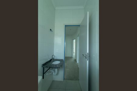 Casa à venda com 171m², 3 quartos e 2 vagas Casa à venda com 171m², 3 quartos e 2 vagasBanheiro Social