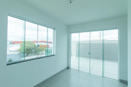 Casa à venda com 171m², 3 quartos e 2 vagas Casa à venda com 171m², 3 quartos e 2 vagasEscritório