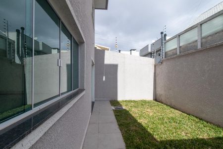 Casa à venda com 171m², 3 quartos e 2 vagas Casa à venda com 171m², 3 quartos e 2 vagasGardem