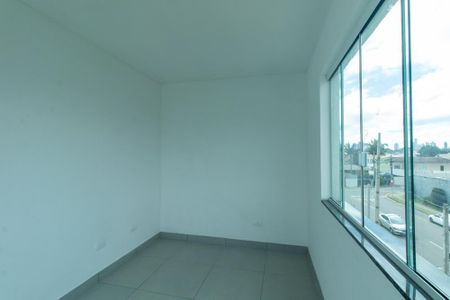 Casa à venda com 171m², 3 quartos e 2 vagas Casa à venda com 171m², 3 quartos e 2 vagasEscritório