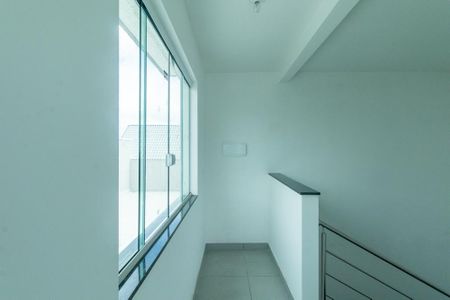 Casa à venda com 171m², 3 quartos e 2 vagas Casa à venda com 171m², 3 quartos e 2 vagasEscritório