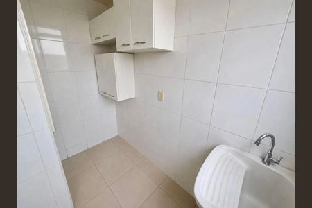 Apartamento para alugar com 90m², 3 quartos e 2 vagas Apartamento para alugar com 90m², 3 quartos e 2 vagasCozinha e Área de Serviço