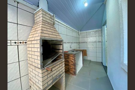 Foto 03 de casa de condomínio à venda com 2 quartos, 125m² em Sítio das Paineiras/California, Barueri