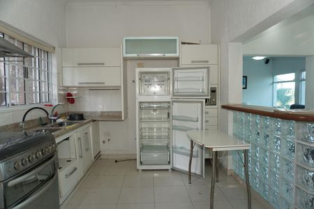 Cozinha de casa de condomínio para alugar com 6 quartos, 3000m² em Jardim Iolanda, Embu das Artes