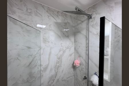 Suíte - Banheiro de apartamento para alugar com 2 quartos, 57m² em Barra Olímpica, Rio de Janeiro