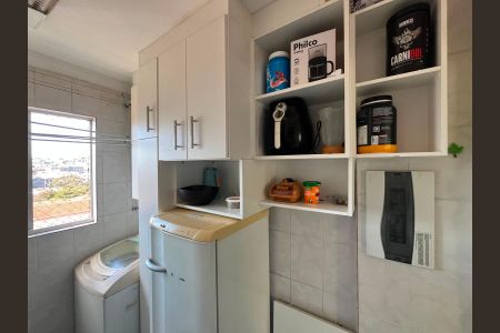 Cozinha e Área de Serviço de apartamento à venda com 2 quartos, 54m² em São Bernardo, Campinas