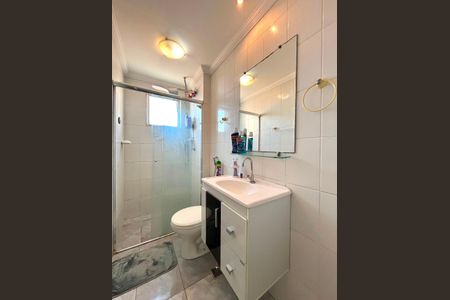 Banheiro de apartamento à venda com 2 quartos, 54m² em São Bernardo, Campinas