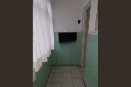 Área de serviço de apartamento para alugar com 2 quartos, 79m² em São Sebastião, Porto Alegre