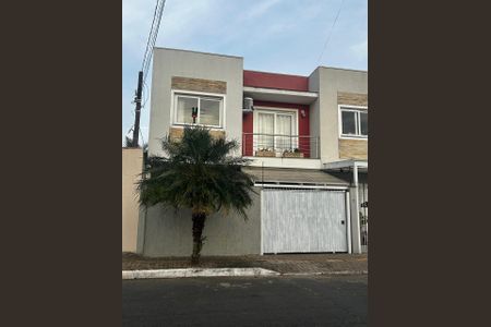 Casa à venda com 3 quartos, 90m² em Niterói, Canoas