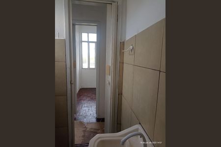 Corredor de apartamento para alugar com 2 quartos, 60m² em Vila Paula, Duque de Caxias