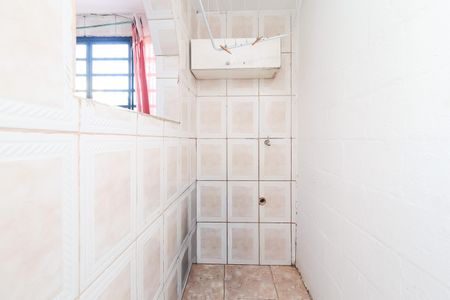 Área de Serviço de apartamento para alugar com 2 quartos, 60m² em C. H. Santa Etelvina, São Paulo