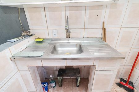 Cozinha de apartamento para alugar com 2 quartos, 60m² em C. H. Santa Etelvina, São Paulo