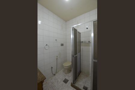 Banheiro de apartamento para alugar com 2 quartos, 69m² em Vila Valqueire, Rio de Janeiro