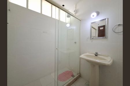 Banheiro  de apartamento para alugar com 1 quarto, 30m² em Centro, Rio de Janeiro