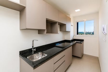 Cozinha de kitnet/studio para alugar com 1 quarto, 27m² em Passo d’Areia, Porto Alegre
