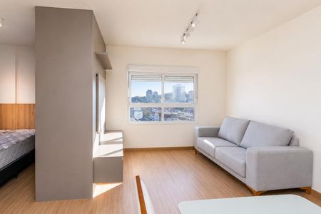 Sala de kitnet/studio para alugar com 1 quarto, 27m² em Passo d’Areia, Porto Alegre