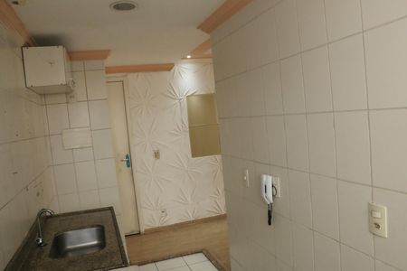 Cozinha de apartamento para alugar com 2 quartos, 64m² em Jardim da Viga, Nova Iguaçu