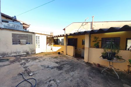 Quintal de casa à venda com 3 quartos, 260m² em Jardim Aurelia, Campinas