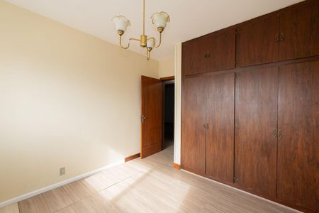 Quarto de apartamento para alugar com 3 quartos, 136m² em Centro, Pelotas