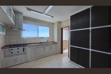Cozinha de apartamento para alugar com 3 quartos, 136m² em Centro, Pelotas