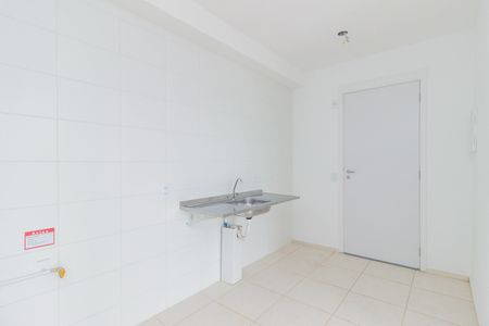 Cozinha de apartamento para alugar com 2 quartos, 40m² em Sítio Morro Grande, São Paulo