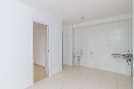 Sala de apartamento para alugar com 2 quartos, 40m² em Sítio Morro Grande, São Paulo