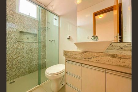 Apartamento para alugar com 200m², 4 quartos e 2 vagas