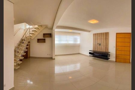 Apartamento para alugar com 4 quartos, 200m² em Santa Mônica, Uberlândia