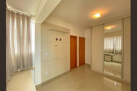 Apartamento para alugar com 200m², 4 quartos e 2 vagas