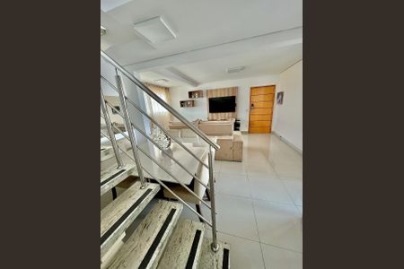 Apartamento para alugar com 200m², 4 quartos e 2 vagas