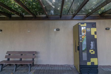 Área comum de apartamento à venda com 3 quartos, 54m² em Vargem Pequena, Rio de Janeiro