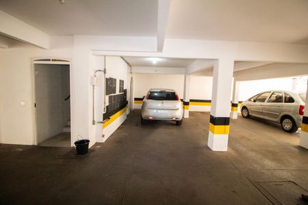 Garagem  de apartamento à venda com 2 quartos, 140m² em Gutierrez, Belo Horizonte