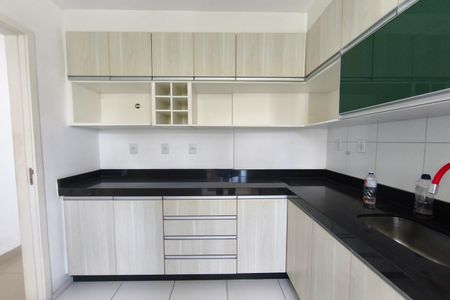 Apartamento à venda com 57m², 2 quartos e 1 vaga Apartamento à venda com 57m², 2 quartos e 1 vagaCozinha