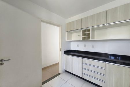 Cozinha de apartamento à venda com 2 quartos, 57m² em Parque das Camelias, Campinas