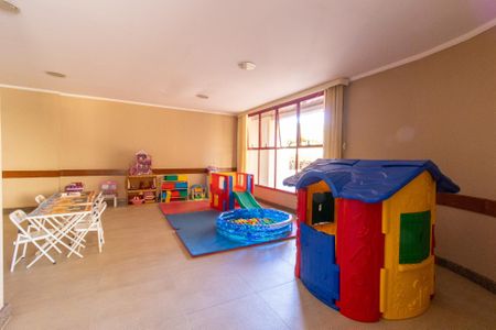 Apartamento à venda com 147m², 3 quartos e 2 vagas
