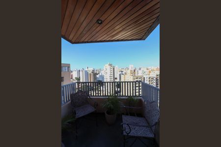 Apartamento à venda com 147m², 3 quartos e 2 vagas