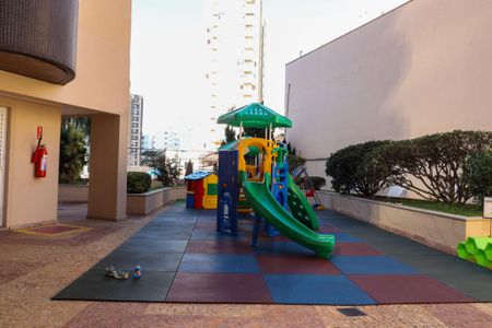 Apartamento à venda com 147m², 3 quartos e 2 vagas